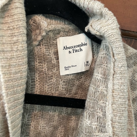 Leopard print cardigan from Abercrombie & Fitch - Picture 4 of 5